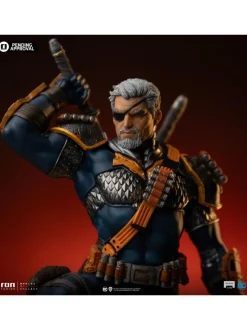 Batman - Deathstroke (Slade Wilson) 1/10th Scale Statue