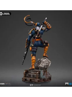 Batman - Deathstroke (Slade Wilson) 1/10th Scale Statue