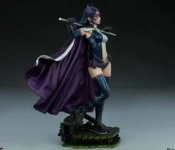 Batman - Huntress Premium Format Statue