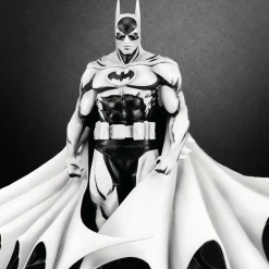 Batman - Neal Adams' Batman Black & White Version 1/8th Scale PVC Statue