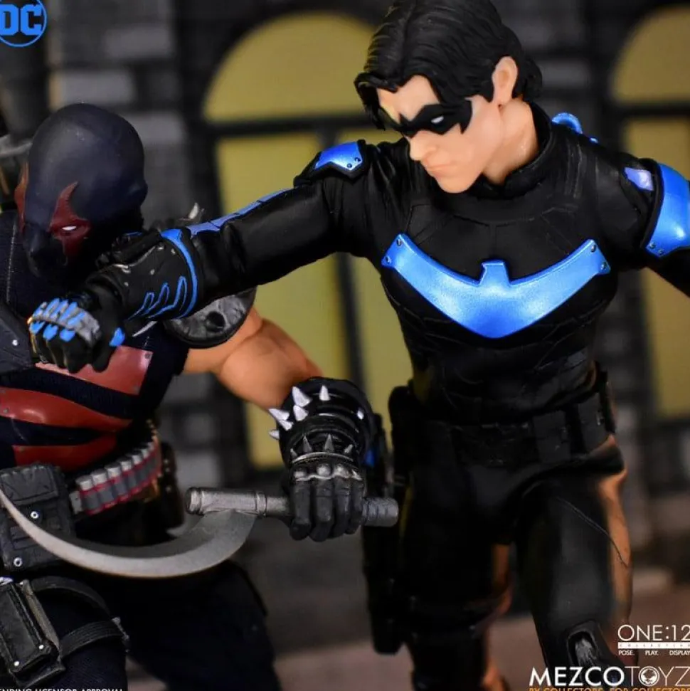 Batman - Nightwing One:12 Collective 1/12th Scale Action Figure