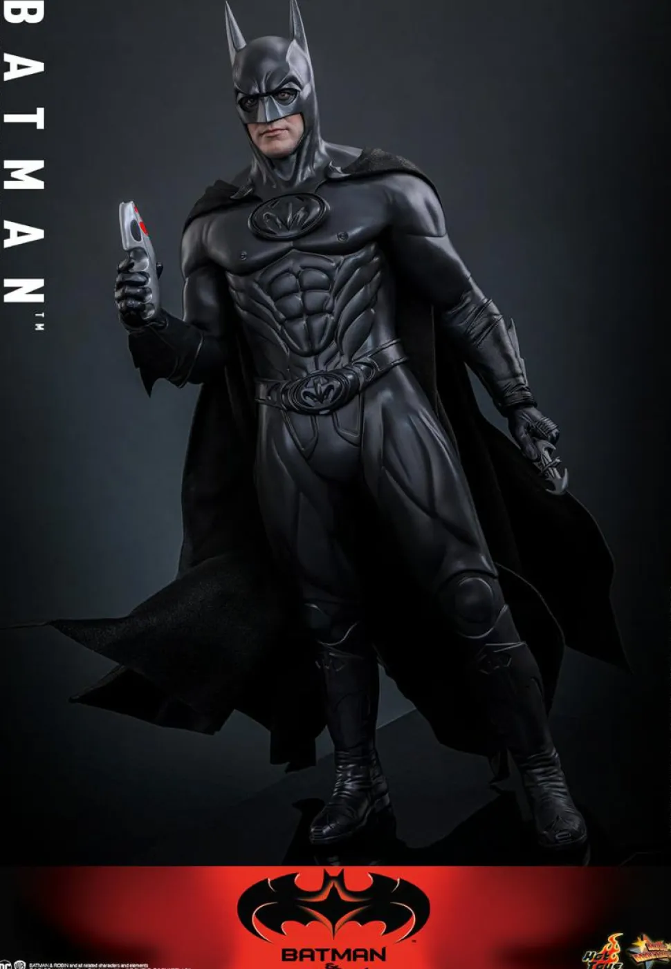 Batman & Robin (1997) - Batman 1/6th Scale Hot Toys Action Figure