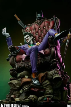 Batman - The Joker Deluxe 1/6th Scale Maquette Statue