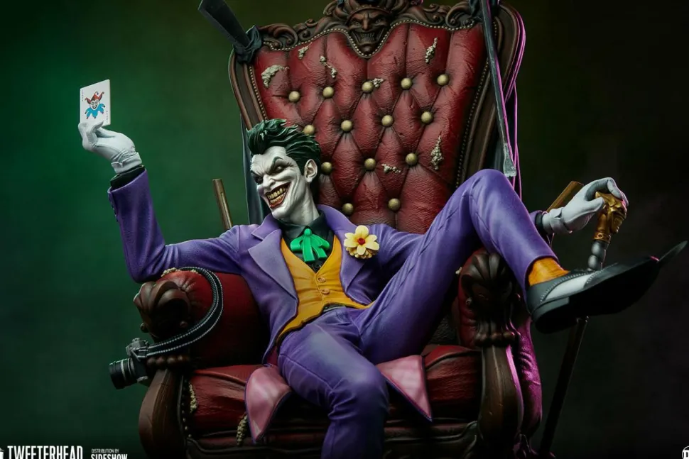 Batman - The Joker Deluxe 1/6th Scale Maquette Statue
