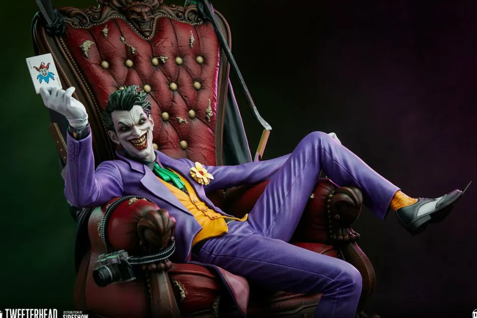 Batman - The Joker Deluxe 1/6th Scale Maquette Statue