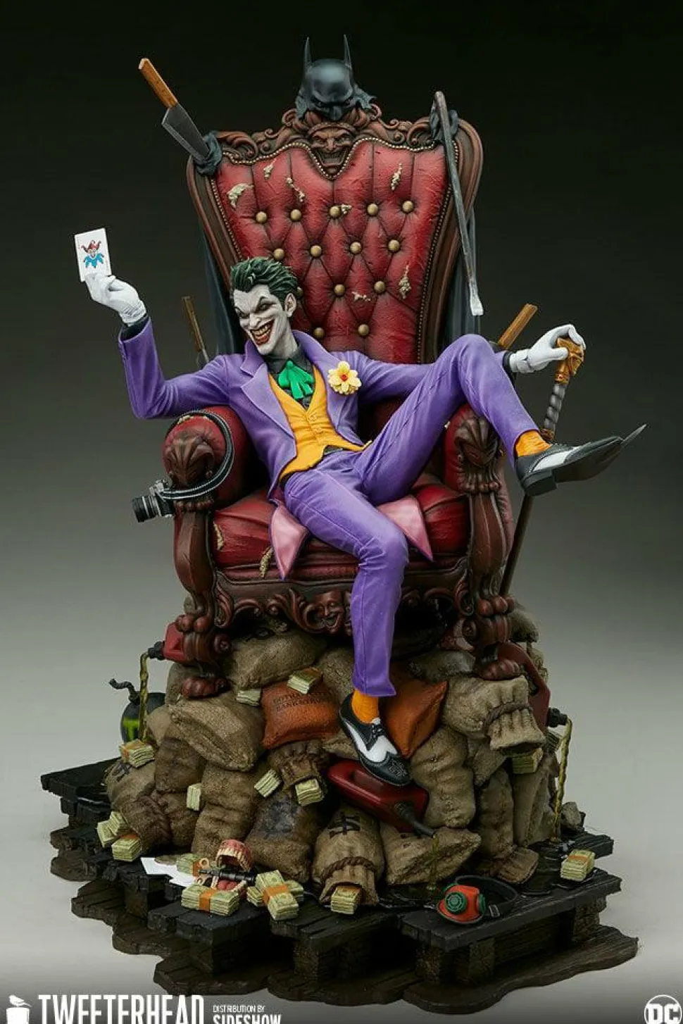 Batman - The Joker Deluxe 1/6th Scale Maquette Statue