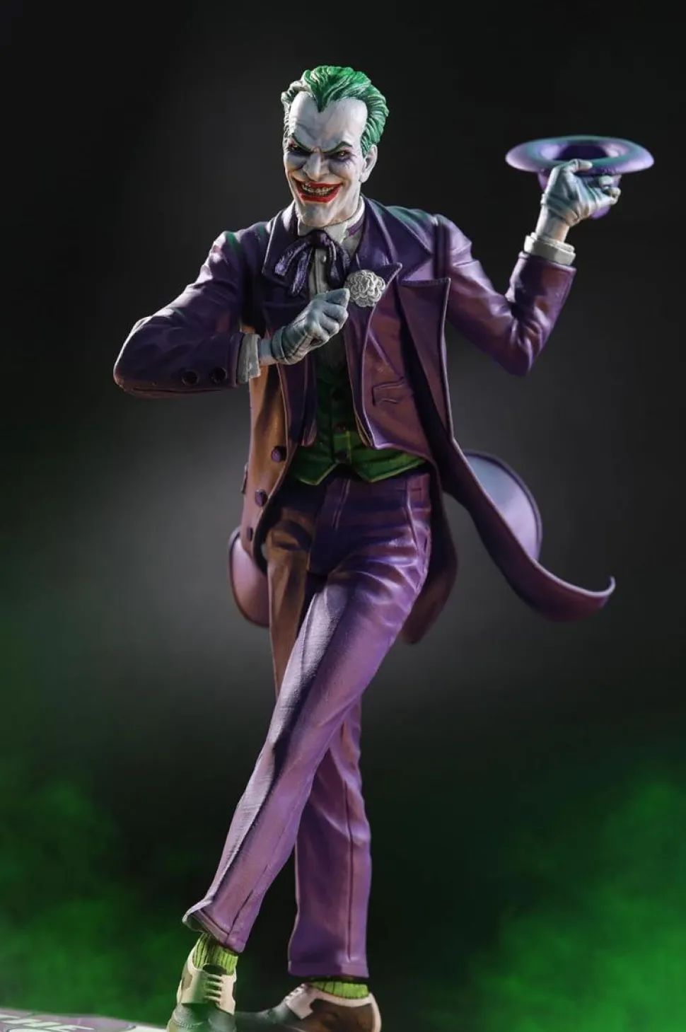 Batman - The Joker Purple Craze by Alex Ross 1/10th Scale Statue