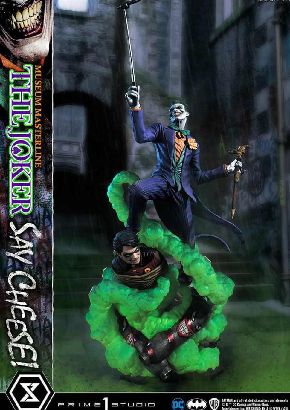 Batman - The Joker “Say Cheese” 1/3 Scale Statue