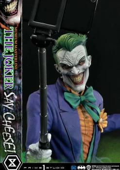 Batman - The Joker “Say Cheese” 1/3 Scale Statue