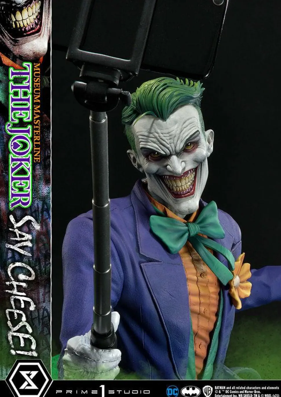 Batman - The Joker “Say Cheese” 1/3 Scale Statue