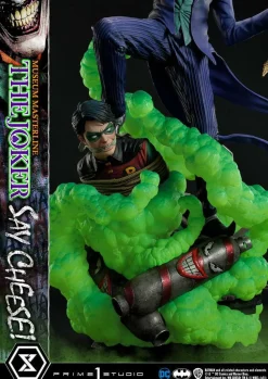 Batman - The Joker “Say Cheese” 1/3 Scale Statue