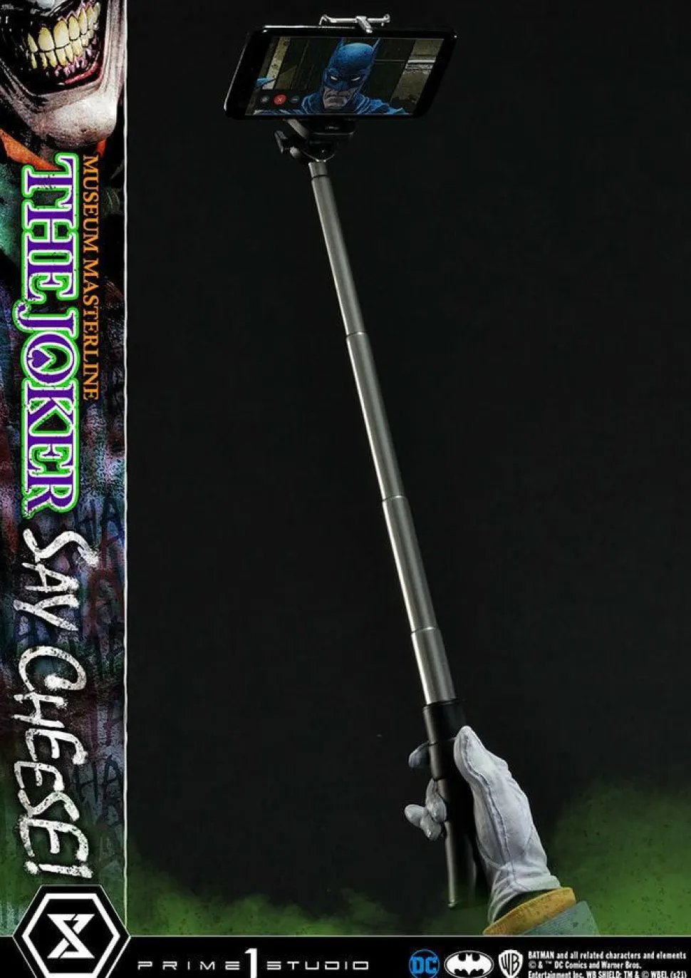 Batman - The Joker “Say Cheese” 1/3 Scale Statue