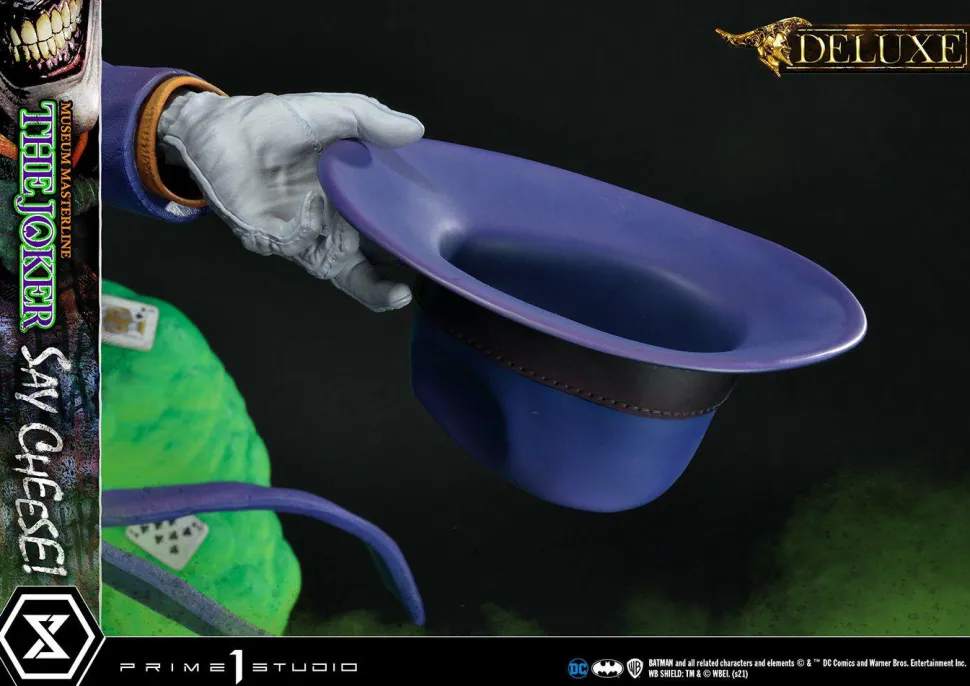 Batman - The Joker “Say Cheese” Deluxe 1/3 Scale Statue