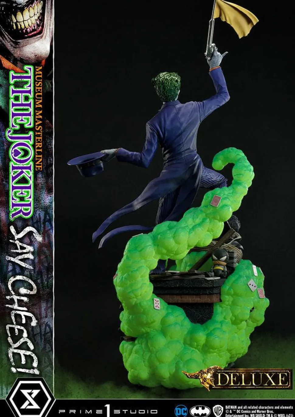 Batman - The Joker “Say Cheese” Deluxe 1/3 Scale Statue
