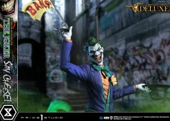 Batman - The Joker “Say Cheese” Deluxe 1/3 Scale Statue