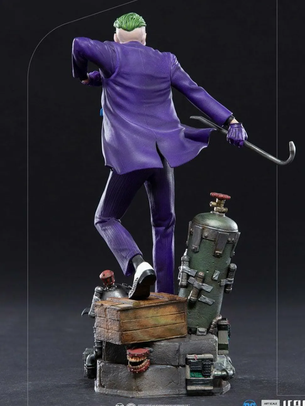 Batman - The Joker 1/10th Scale Statue