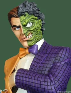 Batman - Two Face Classic Maquette 14