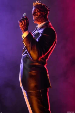 Batman - Two-Face 1/6th Scale Maquette Statue