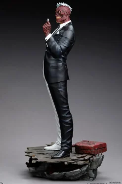 Batman - Two-Face 1/6th Scale Maquette Statue
