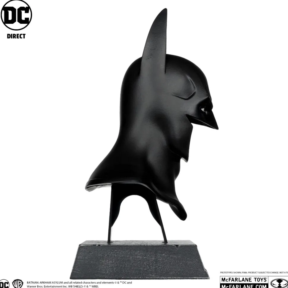 Batman: Arkham Asylum - Batman Cowl 1/3rd Scale Replica PVC Statue