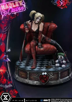 Batman: Arkham City - Harley Quinn Deluxe 1/3 Scale Statue