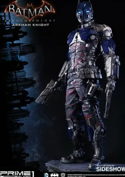 Batman: Arkham Knight - Arkham Knight 1:3 Scale Statue (Int Sales Only)