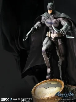 Batman: Arkham Origins - Batman Deluxe 12
