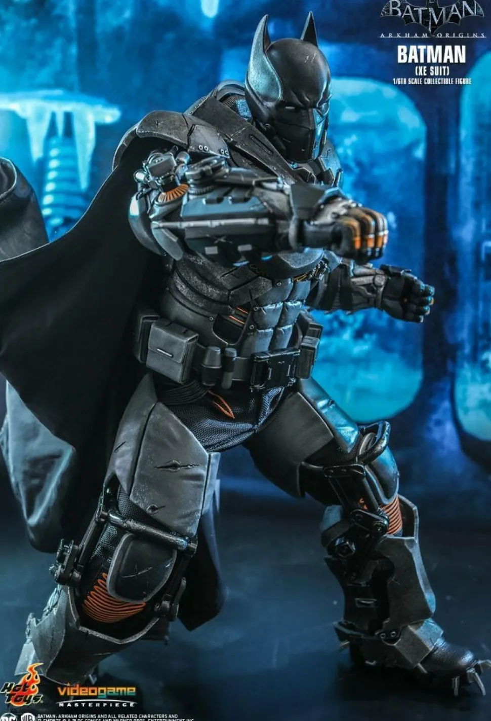 Batman: Arkham Origins - Batman XE Suit 1/6th Scale Hot Toys Action Figure