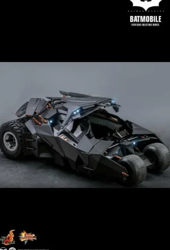 Batman Begins - Batmobile Tumbler 1/6th Scale Hot Toys Action Figure Vehicle Accessory