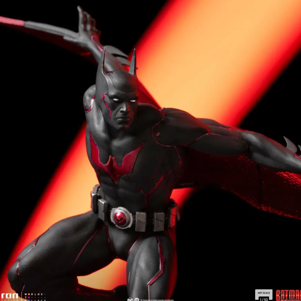 Batman Beyond - Batman 1/10th Scale Statue