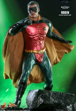 Batman Forever - Robin 1/6th Scale Hot Toys Action Figure