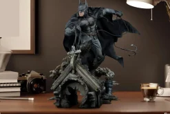 Batman: Gotham by Gaslight - Batman Premium Format Statue