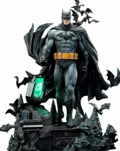 Batman: Hush - Batman Batcave Black Version 1/3 Scale Statue