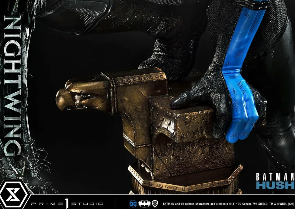 Batman: Hush - Nightwing 1/3 Scale Statue
