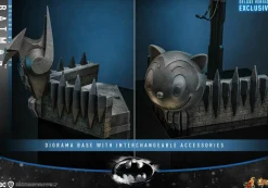 Batman Returns (1992) - Batman (2.0) Deluxe Version 1/6th Scale Hot Toys Action Figure