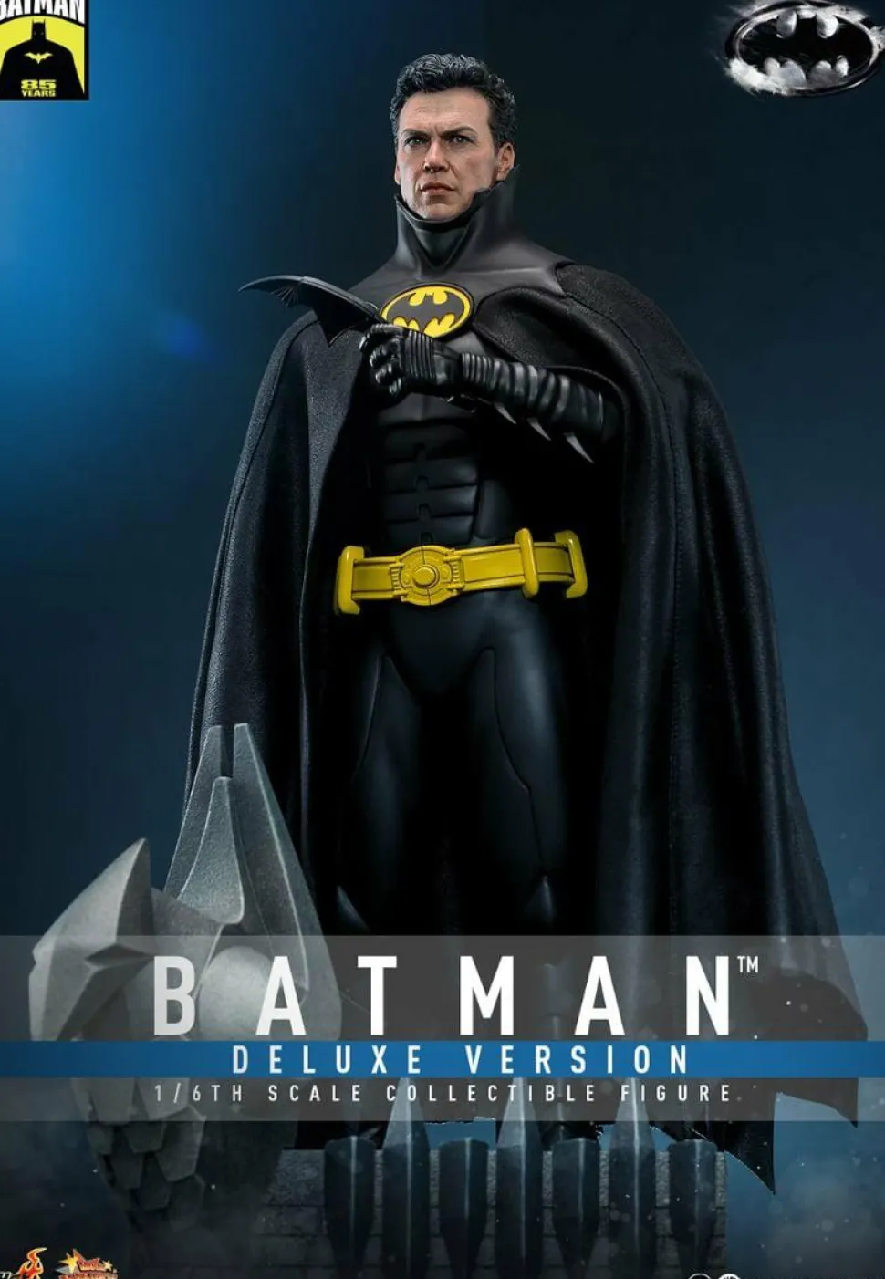 Batman Returns (1992) - Batman (2.0) Deluxe Version 1/6th Scale Hot Toys Action Figure