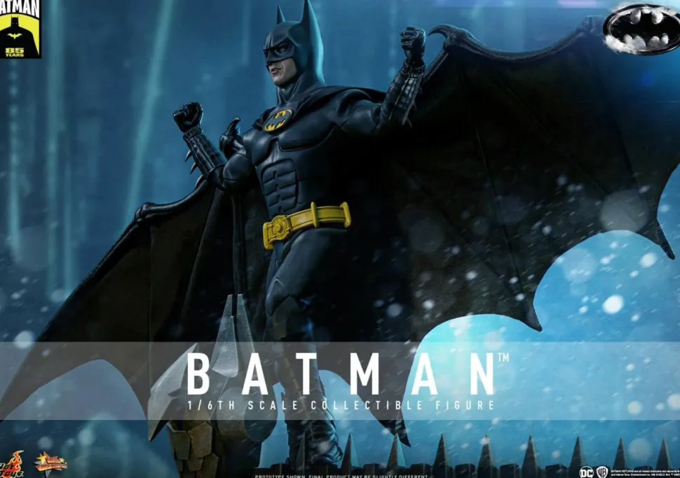 Batman Returns (1992) - Batman (2.0) 1/6th Scale Hot Toys Action Figure