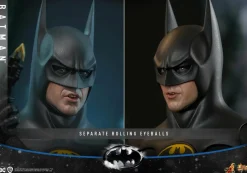 Batman Returns (1992) - Batman (2.0) 1/6th Scale Hot Toys Action Figure