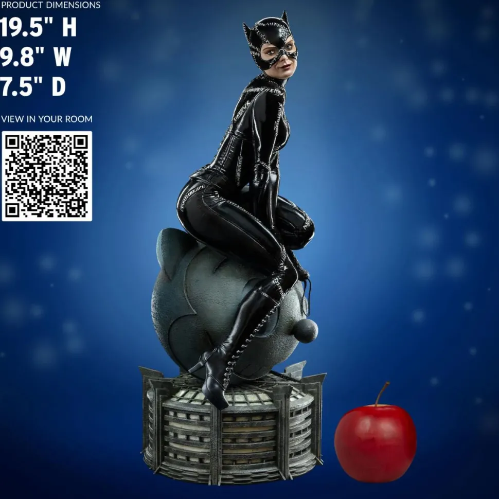Batman Returns - Catwoman 1/4th Scale Legacy Statue