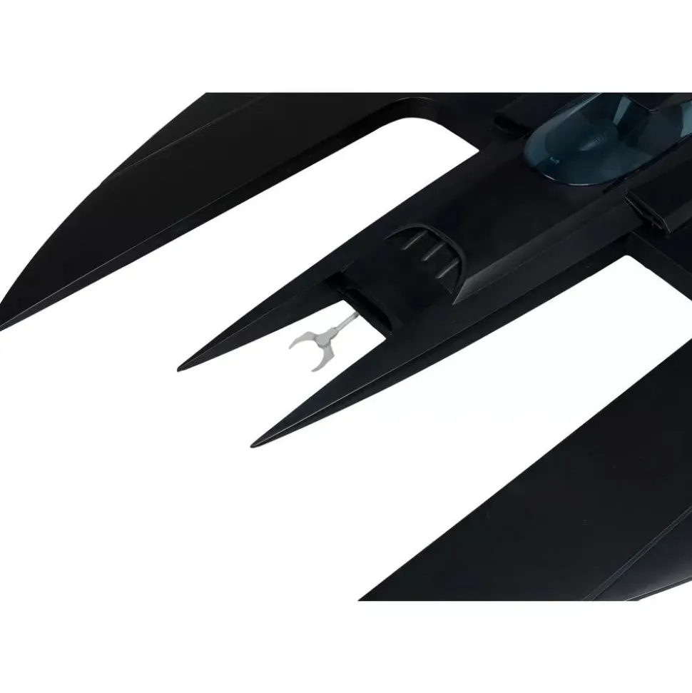 Batman: The Animated Series (1992) - Batwing 6" Scale Action Figure Vehicle