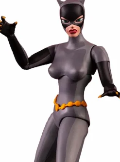 Batman: The Animated Series - Catwoman (Regular Edition) 1/6th Scale Action Figure