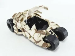 Batman: The Dark Knight - Batman with Camouflage Batmobile Tumbler 1/24th Scale Hollywood Rides Die-Cast Vehicle Replica