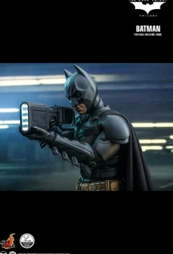 Batman: The Dark Knight Rises - Batman 1/4 Scale Hot Toys Action Figure