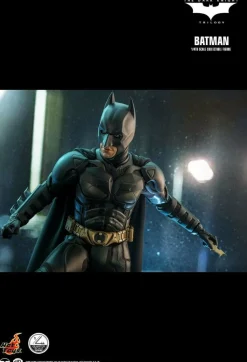 Batman: The Dark Knight Rises - Batman 1/4 Scale Hot Toys Action Figure