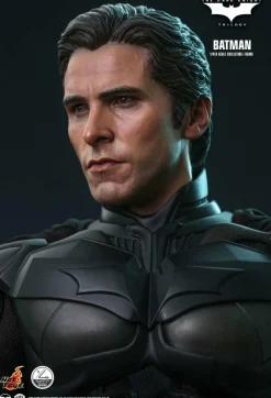 Batman: The Dark Knight Rises - Batman 1/4 Scale Hot Toys Action Figure