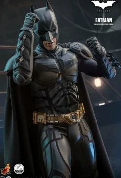 Batman: The Dark Knight Rises - Batman 1/4 Scale Hot Toys Action Figure