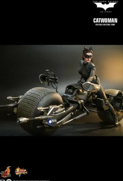 Batman: The Dark Knight Rises - Catwoman 1/6th Scale Hot Toys Action Figure