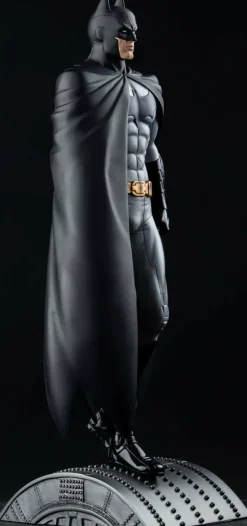 Batman: The New 52 - Batman 1/6th Scale Limited Edition Statue