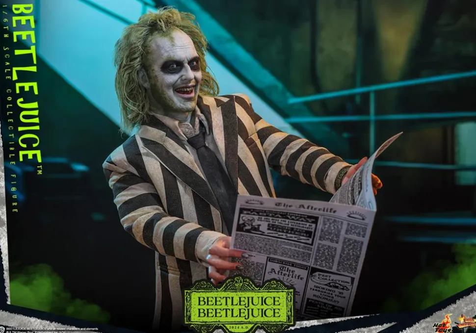 Beetlejuice Beetlejuice (2024) - Beetlejuice 1/6th Scale Hot Toys Action Figure
