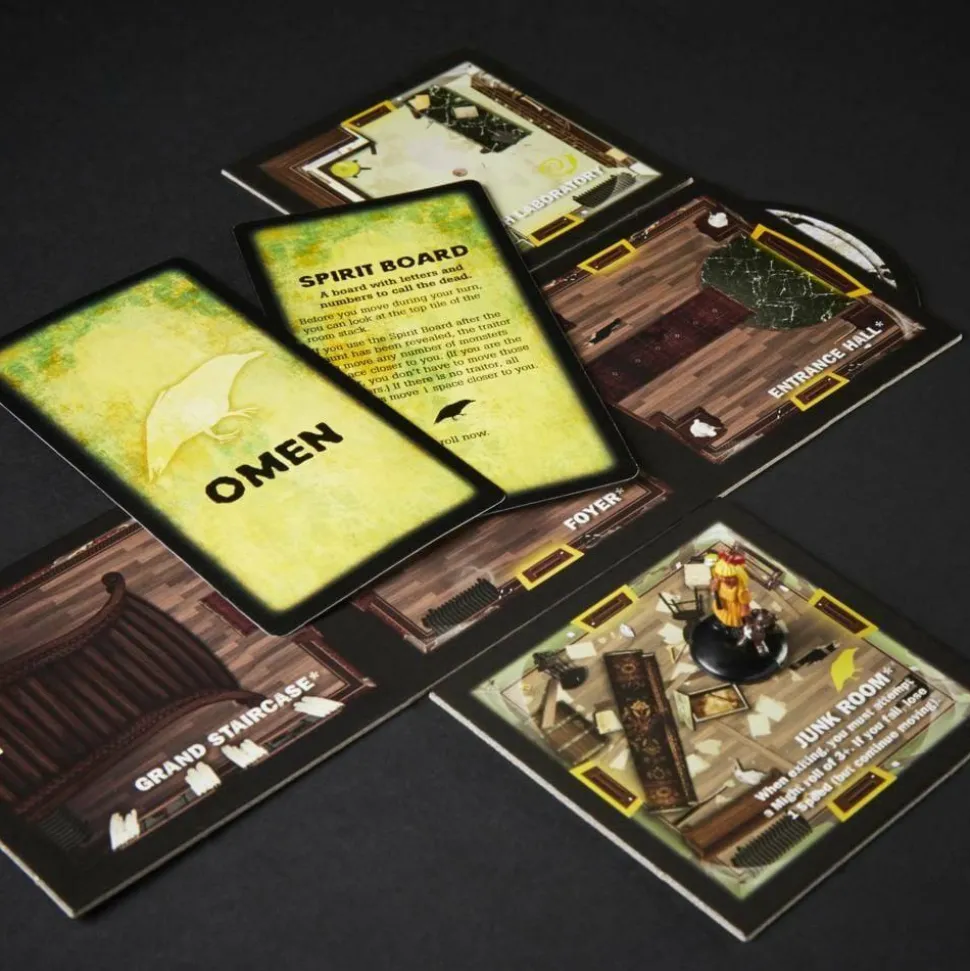 Betrayal at House on the Hill - Board Game